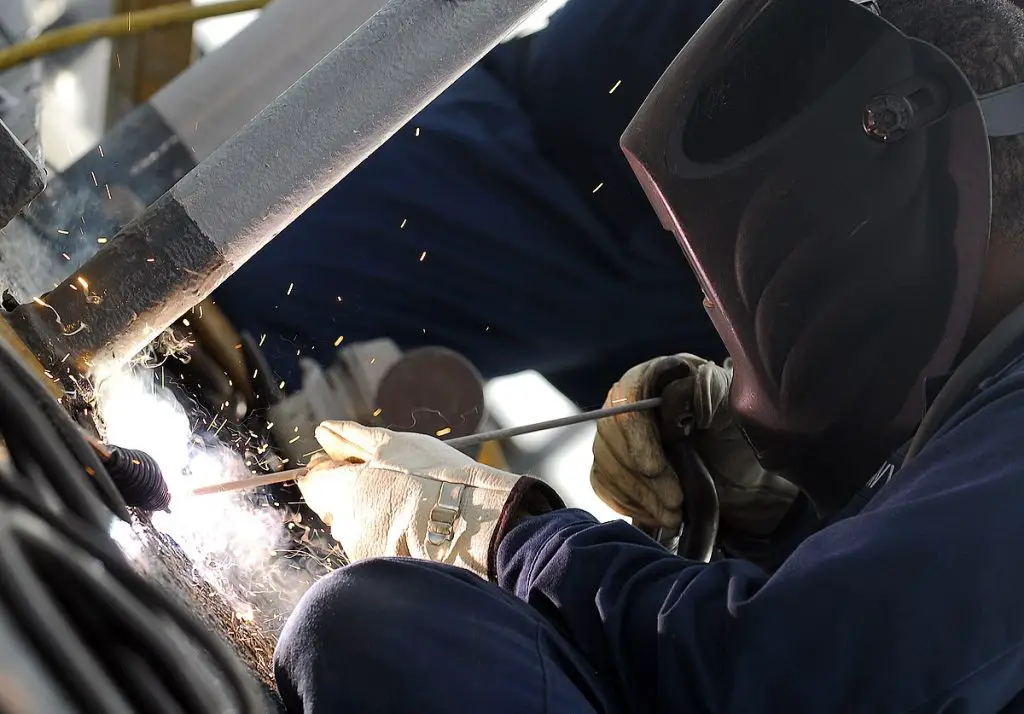 Welder using a flux electrode