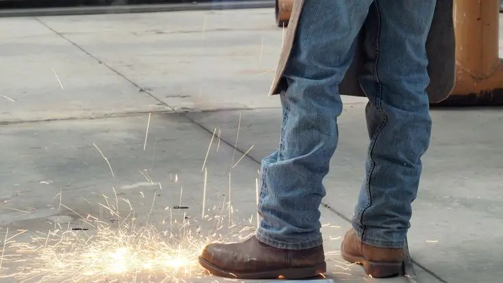welding boots in use